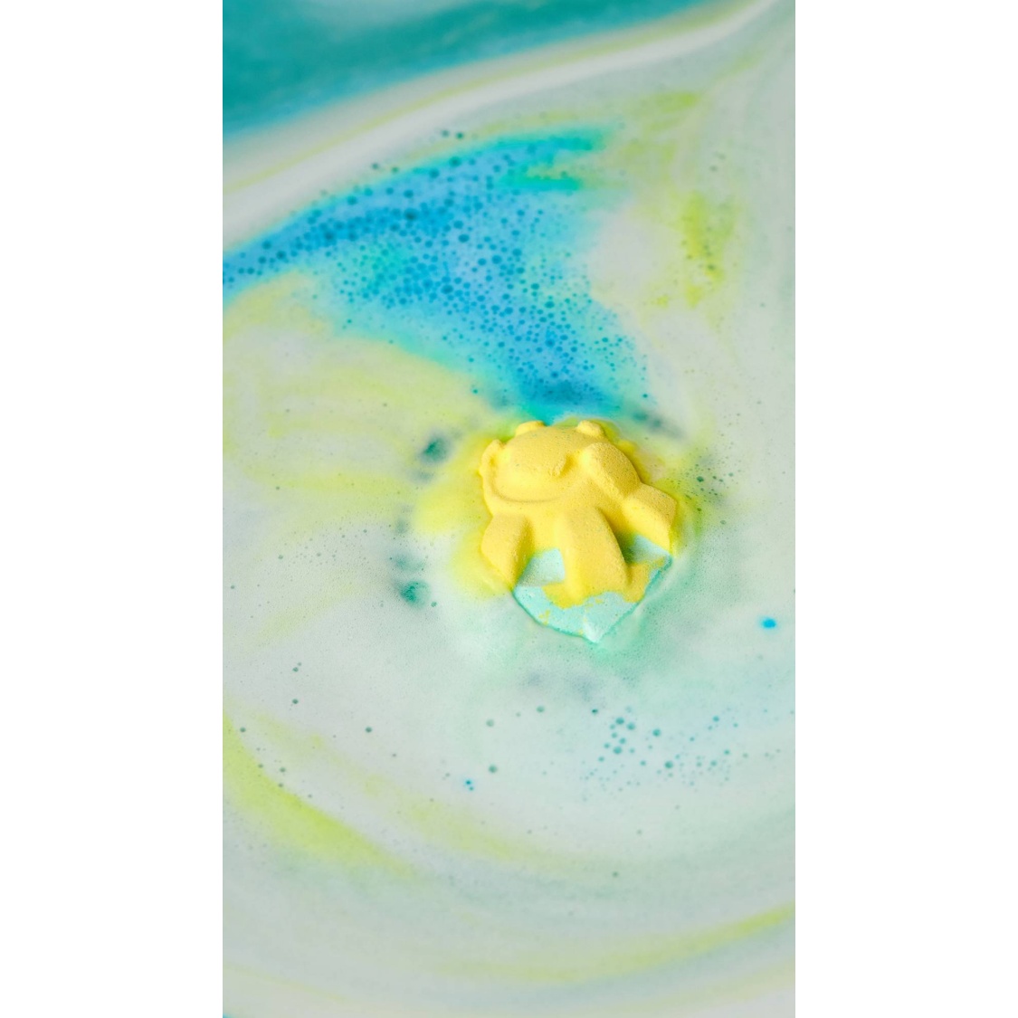 The Sun Has Got His Hat On - Image 4