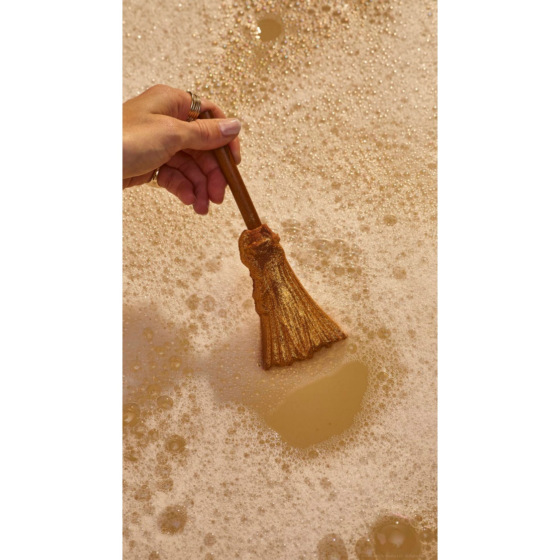 Elphaba's Broomstick - Image 5